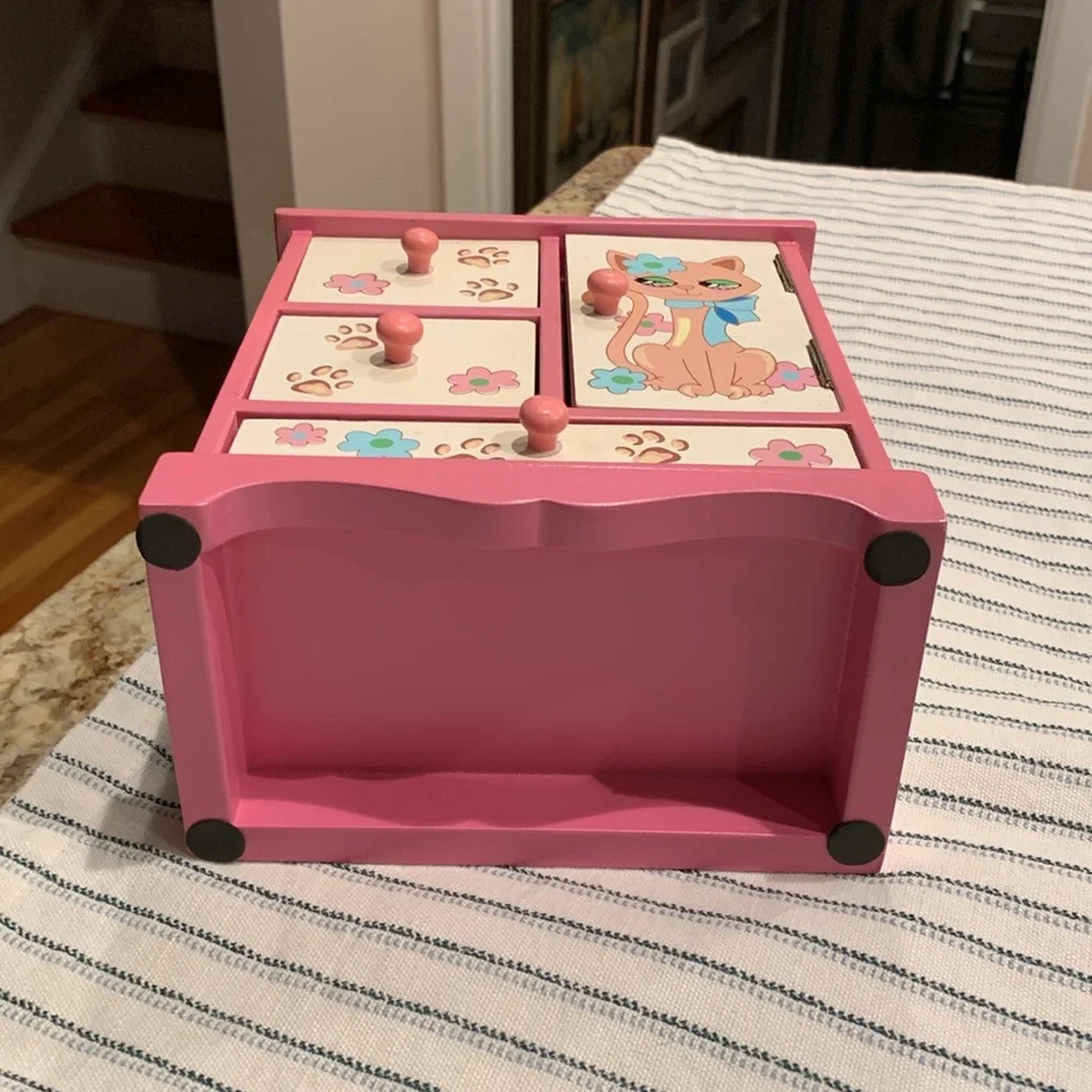 Pink Cat design Jewelry Box